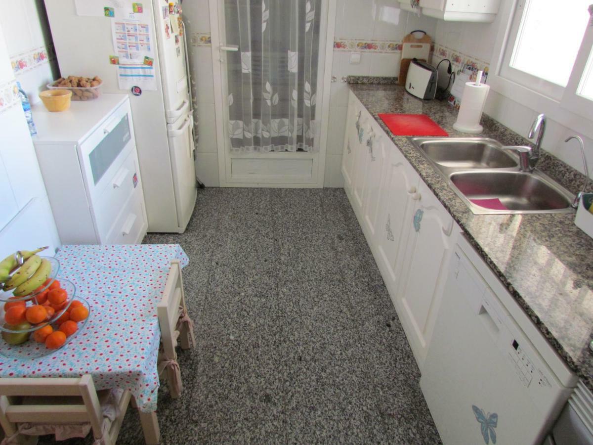 Beach Front Line Penthouse In Алтеа Екстериор снимка